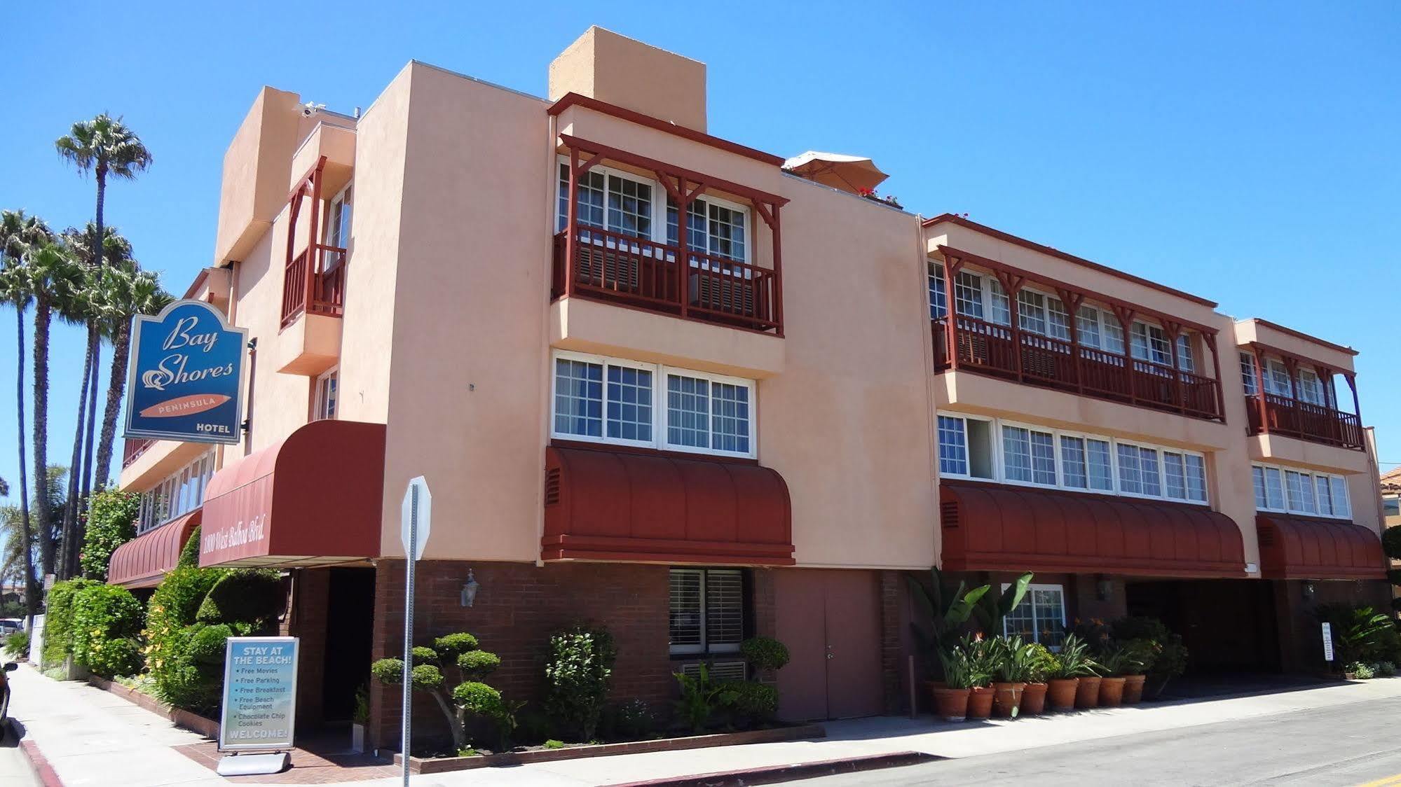 Bay Shores Peninsula Hotel Newport Beach Exterior photo