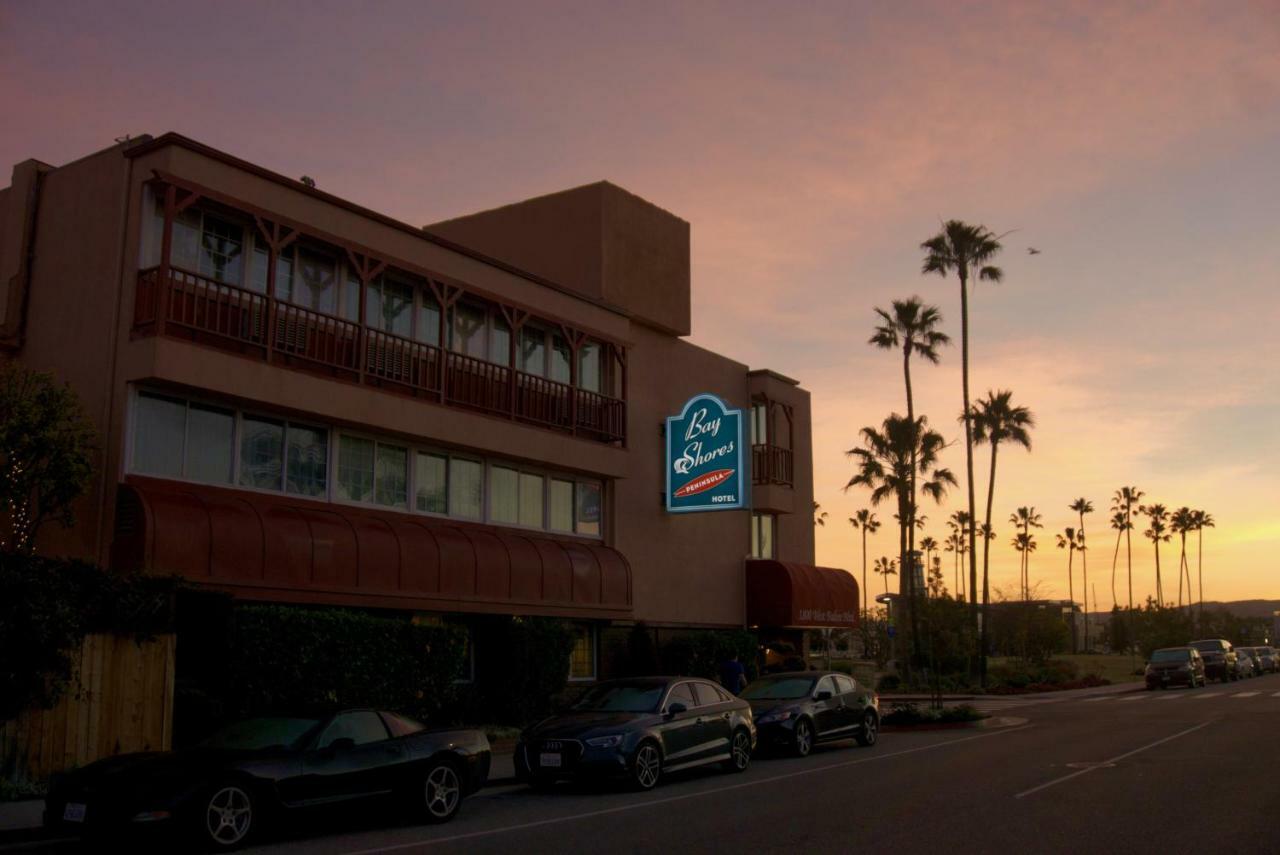 Bay Shores Peninsula Hotel Newport Beach Exterior photo