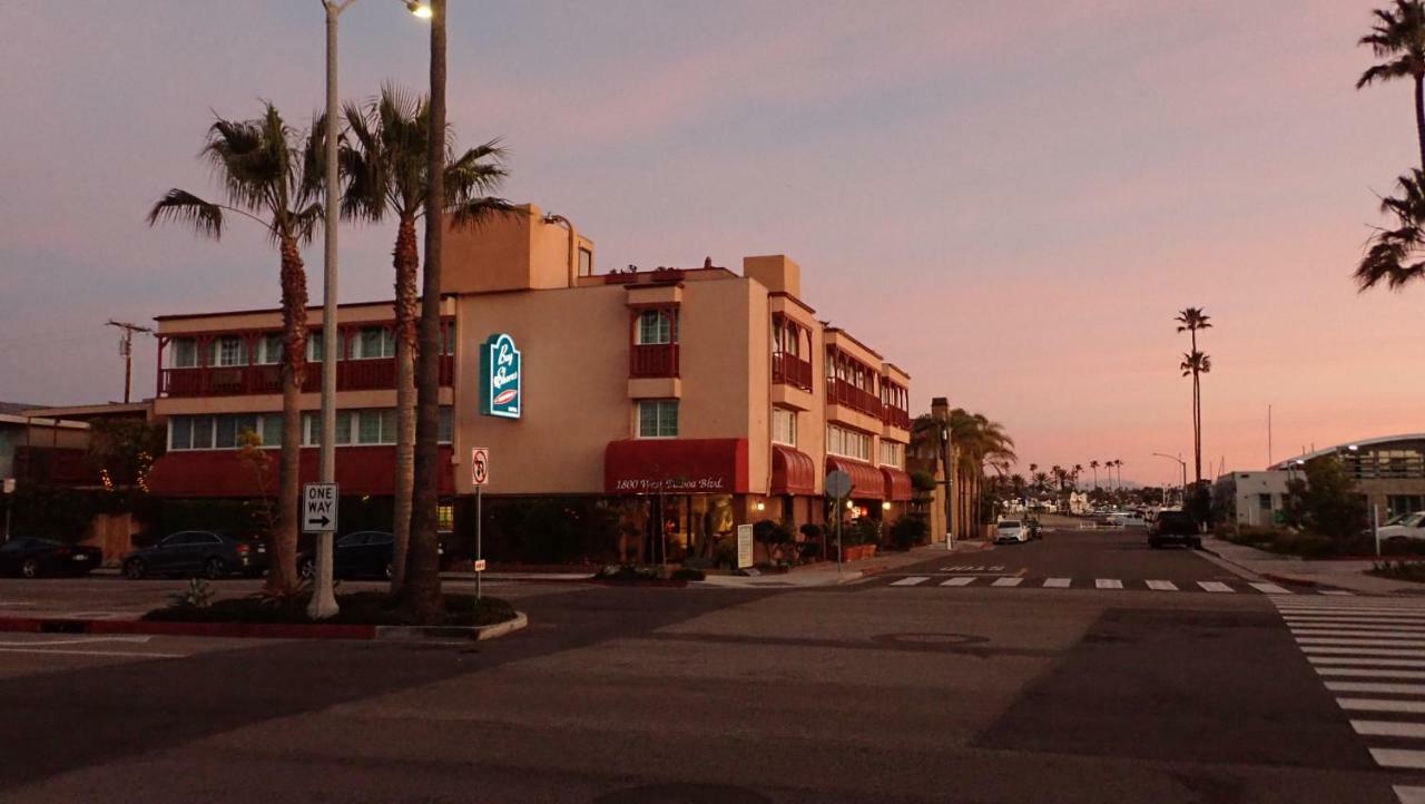 Bay Shores Peninsula Hotel Newport Beach Exterior photo